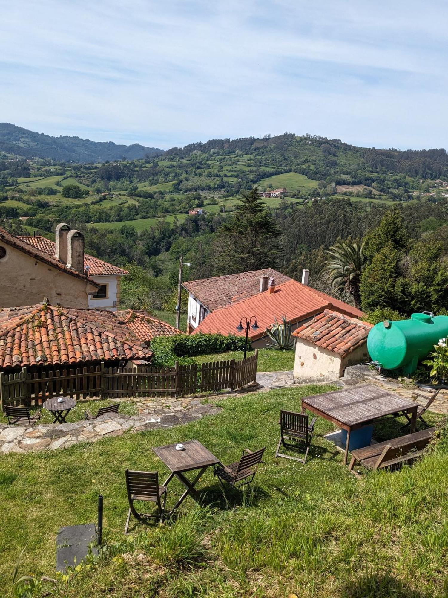Las Casas de Isu Villaviciosa  Luaran gambar